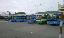 Những xe buýt này không niêm yết quy định miễn phí cho người cao tuổi