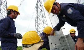 EVN chưa có đề xuất gửi Bộ Công Thương về tăng giá điện. Ảnh: N.P.C