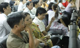 Giới đầu tư có hào hứng tham dự đấu giá DN khủng. Ảnh : Như Ý