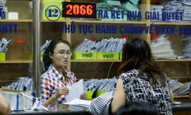 Một số ĐBQH cho rằng việc để lại 3% tiền từ quỹ bảo hiểm trả cho ngành là không hợp lý. Ảnh: Như Ý