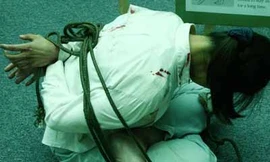 Nữ sinh cùng người yêu bắt giữ người trái phép