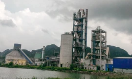Một nhà máy xi măng tại Hà Nam - địa phương thuộc diện nhiều nhà máy xi măng nhất nước. Ảnh: Minh Đức