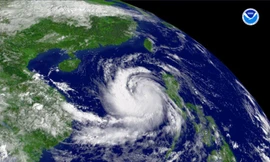 Bão giật cấp 13-14 sắp vào biển Đông