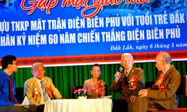  Ôn lại truyền thống Điện Biên. Ảnh: Việt Hùng