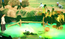 Vì sao sân khấu The Voice Kid bị sập?