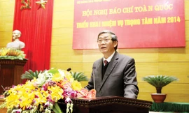 Trưởng Ban Tuyên giáo Trung ương Đinh Thế Huynh phát biểu tại Hội nghị. Ảnh: C.K