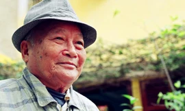 Nhà văn Tô Hoài. Ảnh: Nguyễn Đình Toàn