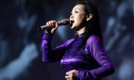 Khánh Ly vẫn đứng ngoài mọi tranh cãi về tác quyền liên quan các đêm nhạc của bà tại Việt Nam. Ảnh: N.M.Hà