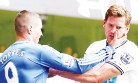 Chelsea thường “bóp mũi” Tottenham Hospur. Ảnh: Mirror