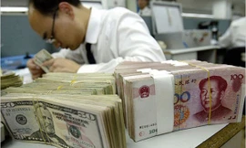 Tuần này, tỷ giá đồng Nhân dân tệ đạt mức 6,0406 Nhân dân tệ đổi 1 USD, mức cao nhất kể từ Trung Quốc thống nhất tỷ giá chính thức và tỷ giá thị trường vào cuối năm 1993 tới nay.