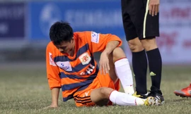 Chỉ 3 tháng sau vụ án dàn xếp tỷ số, đánh bạc ở CLB Ninh Bình với đội trưởng Trần Mạnh Dũng là một trong những nhân vật cầm đầu, bóng đá Việt lại rúng động với vụ dàn xếp tỷ số của một số cầu thủ Đồng Nai. Ảnh: VSI