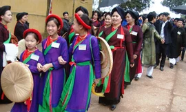 Câu lạc bộ Quan họ măng non