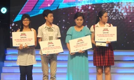 Nữ sinh trường Bưởi giành học bổng trị giá 45 ngàn Bảng Anh