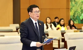 Tổng Kiểm toán nhà nước Hồ Đức Phớc tại phiên họp Uỷ ban Thường vụ Quốc hội