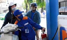 Thứ trưởng Bộ Công Thương nói gì việc doanh nghiệp xăng dầu 'kêu' càng bán càng lỗ