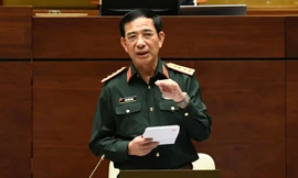 Bộ trưởng Quốc phòng lý giải quy định cấp tướng quân đội nghỉ hưu ở tuổi 60