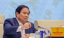 Thủ tướng yêu cầu tổng rà soát tài khoản ngân hàng, sim điện thoại