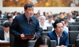 Bộ Tài chính sẽ rà soát, quy định một mức thuế với báo chí