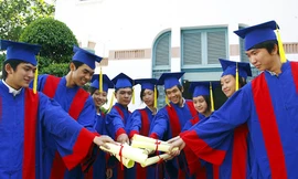 Trọng dụng nhân tài theo phương châm "bốn tốt" và “có vào, có ra; có lên, có xuống”. Ảnh minh hoạ 