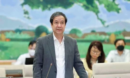 Bộ trưởng GD&ĐT nói về những vụ bạo lực gia đình đau lòng 