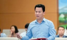 Bộ trưởng Tài Nguyên: Thu tiền cấp quyền khai thác khoáng sản còn nhiều bất cập