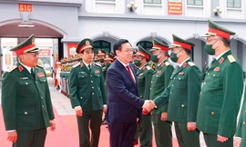 Chủ tịch Quốc hội thăm và làm việc với Tổng cục II, Bộ Quốc phòng