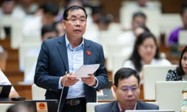 Sau đám cưới ở quê, đại biểu Quốc hội thấy cấm tuyệt đối người uống rượu bia lái xe 'có khi lại đúng'