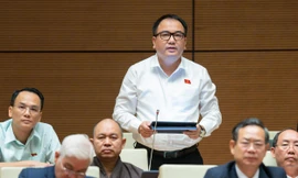 'Hơn 16.000 giáo viên nghỉ việc là hiện tượng rất bất bình thường'