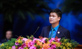 Đề xuất tăng ngày nghỉ lễ tết, đổi mới chế độ lương tối thiểu vùng, hướng tới lương đủ sống