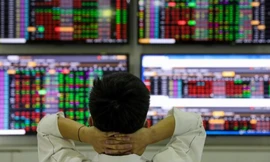 Phó Thủ tướng: Bảo vệ quyền lợi hợp pháp của nhà đầu tư chứng khoán