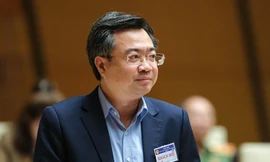 Bộ trưởng Xây dựng: Khẩn trương di dời cơ sở y tế, giáo dục đại học ra khỏi nội đô Hà Nội 