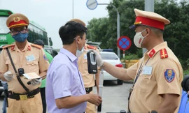 Vi phạm giao thông ở Hà Nội và các thành phố lớn có thể bị mức phạt tiền gấp đôi