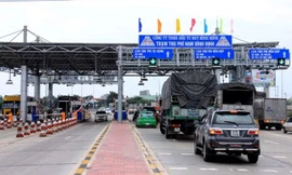Phó Thủ tướng yêu cầu sớm trả lời kiến nghị giảm phí BOT từ 3% - 5%