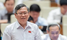 Tin giả bủa vây, trách nhiệm các bộ, ngành ra sao? 