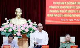 Chủ tịch nước làm việc với Bộ Công an và Bộ Tư pháp