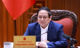 Sẽ có 2 nghị quyết mới của Bộ Chính trị về giáo dục và y tế