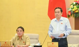 Thông qua Nghị quyết về cấp bậc quân hàm cao nhất với chức vụ sĩ quan cấp tướng quân đội