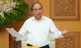Thủ tướng Nguyễn Xuân Phúc phát biểu tại cuộc họp - Ảnh: VGP