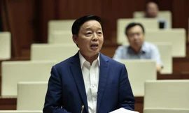 Phó Thủ tướng Trần Hồng Hà làm rõ một số vấn đề, trực tiếp trả lời chất vấn