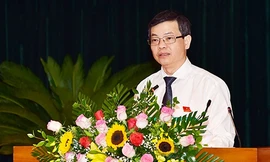 Ông Nguyễn Văn Sơn được bầu giữ chức Chủ tịch UBND tỉnh Tuyên Quang nhiệm kỳ 2016-2021. Ảnh: Báo Tuyên Quang.