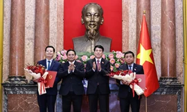 Chủ tịch nước trao quyết định bổ nhiệm các phó thủ tướng và bộ trưởng 