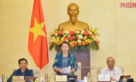 Chủ tịch Quốc hội Nguyễn Thị Kim Ngân phát biểu tại phiên họp. Ảnh QH