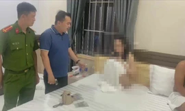 Người phụ nữ làm nghề Spa cầm đầu đường dây điều ‘chân dài’ ăn nhậu, bán dâm