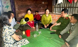 Bám buôn giúp đồng bào dân tộc thiểu số ổn định cuộc sống