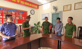 Nhân viên ngân hàng chiếm đoạt hàng tỷ đồng của khách hàng