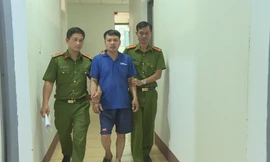 Vô cớ bị đập mũ bảo hiểm, người đàn ông đánh lại bạn nhậu tử vong 