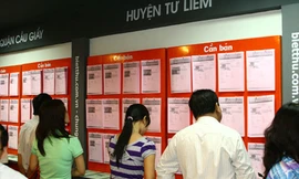 Sàn bất động sản ồ ạt tuyển nhân viên kinh doanh