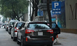 Tăng phí giữ ô tô ở Sài Gòn có gây sốc?