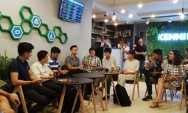 Chuyên gia, luật sư khuyến cáo khi đầu tư tiền ảo