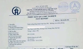 Nước uống nhiễm khuẩn: Phụ huynh yêu cầu tẩy chay nhãn hàng Việt Xưa